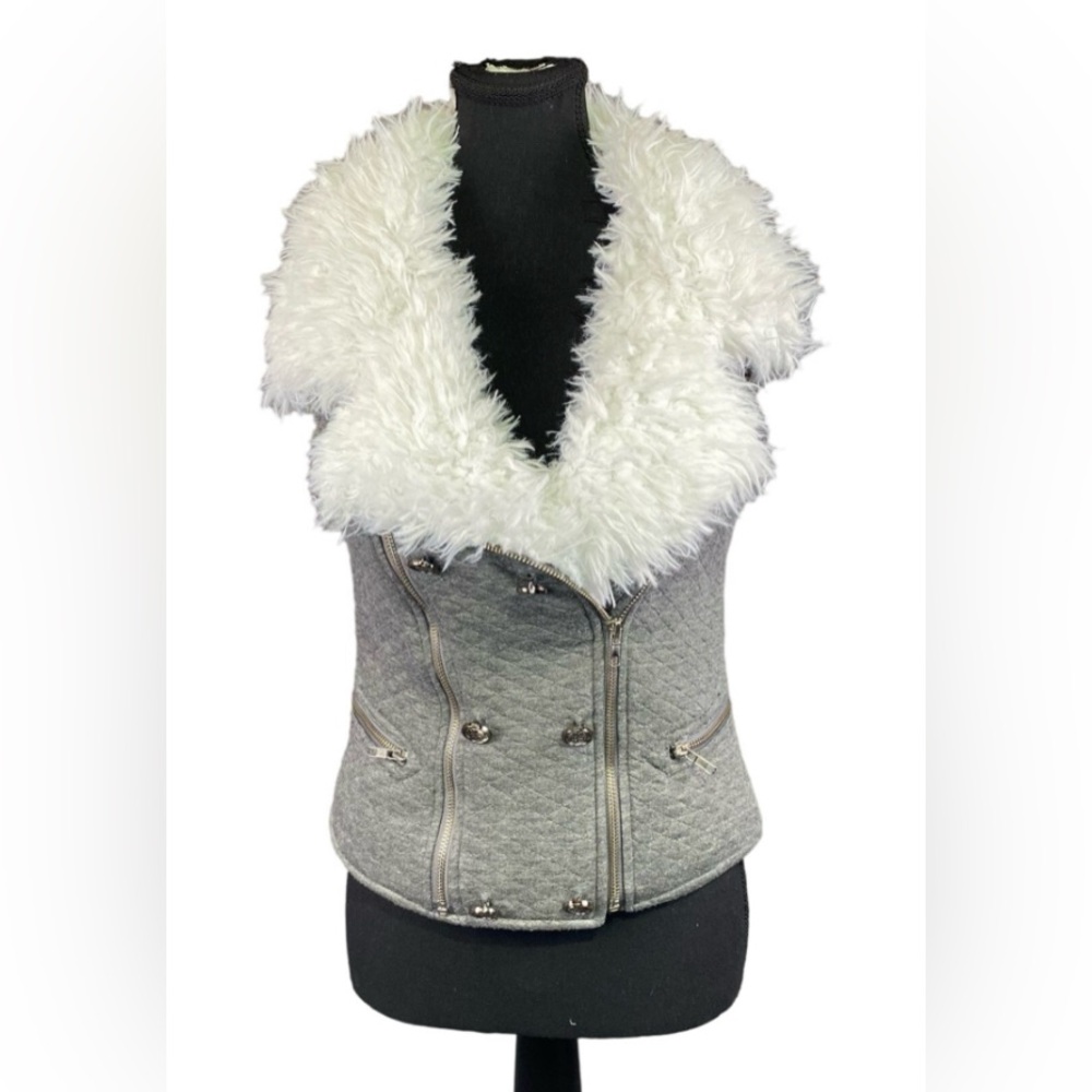 Cecico Vest Women’s Small Faux Fur Gray Quilted Cropped Y2K Preppy Grey White